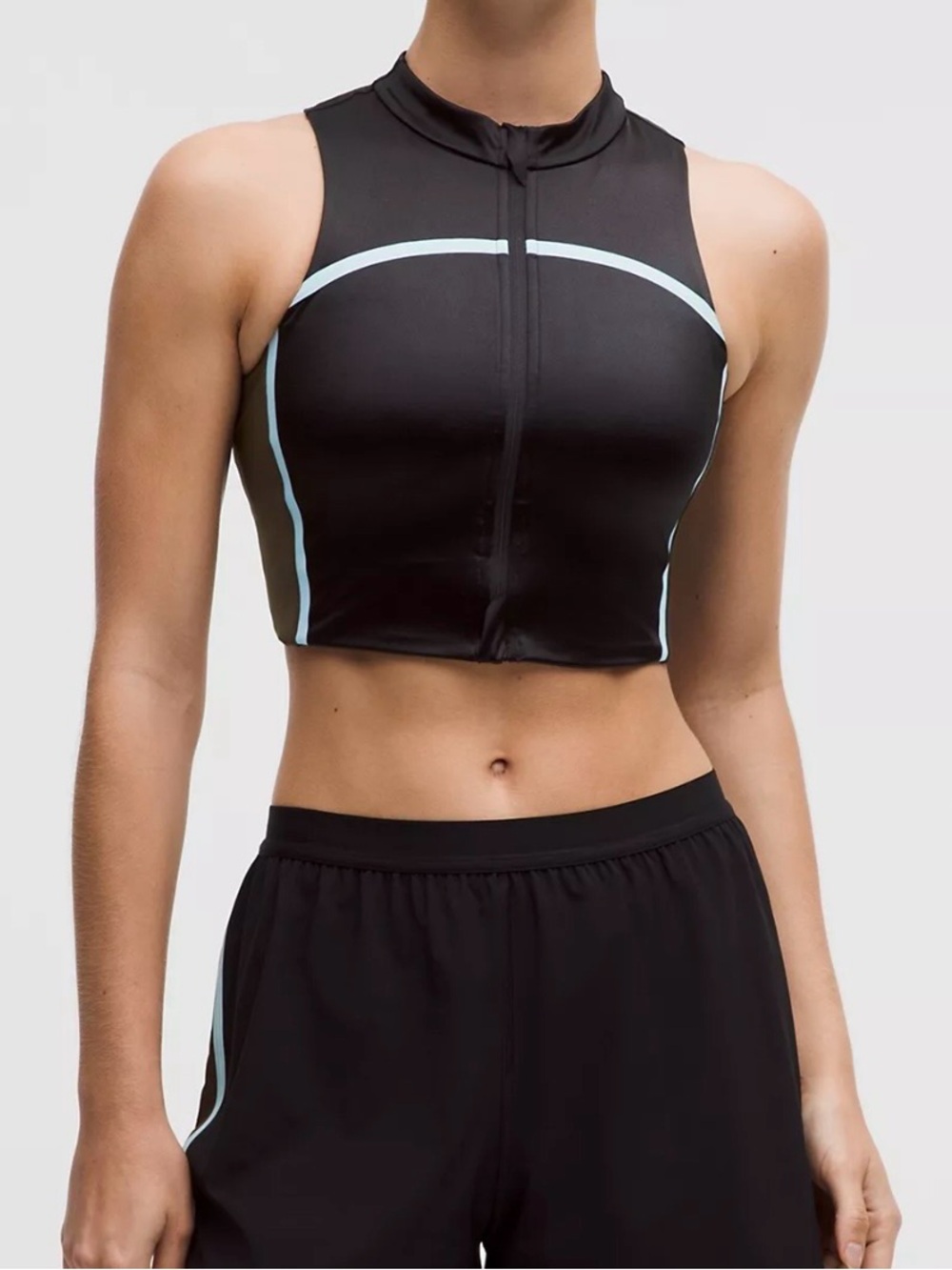 Lululemon Satin Shine Full-Zip Cropped Tank  -Black Sz M NWT